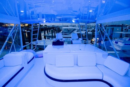 Jarrett Bay 70