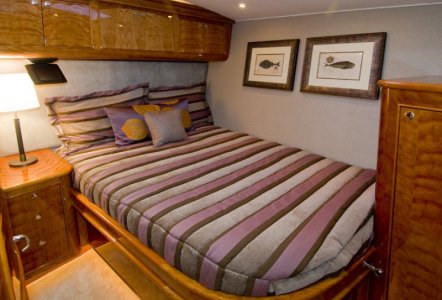 Jarrett Bay 70 - Stateroom