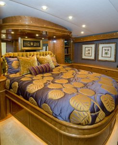 Jarrett Bay 70 - Master Stateroom