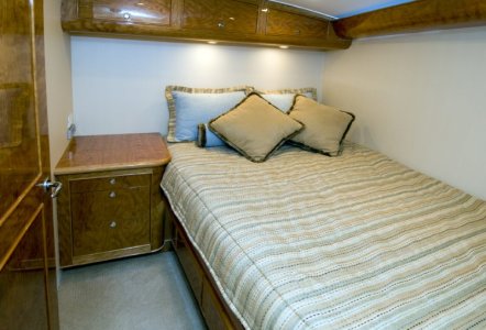 Jarrett Bay 53 - Stateroom