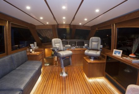 Jarrett Bay 43 HTX - salon