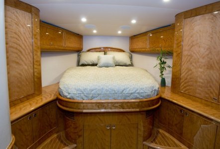 Jarrett Bay 67 - Stateroom