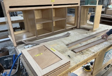 Jarrett Bay 90 Jarrett Bay 90