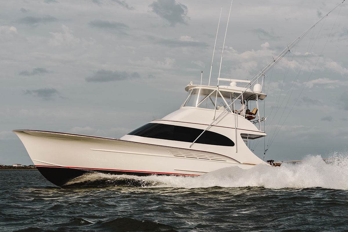 Jarrett Bay hull 52