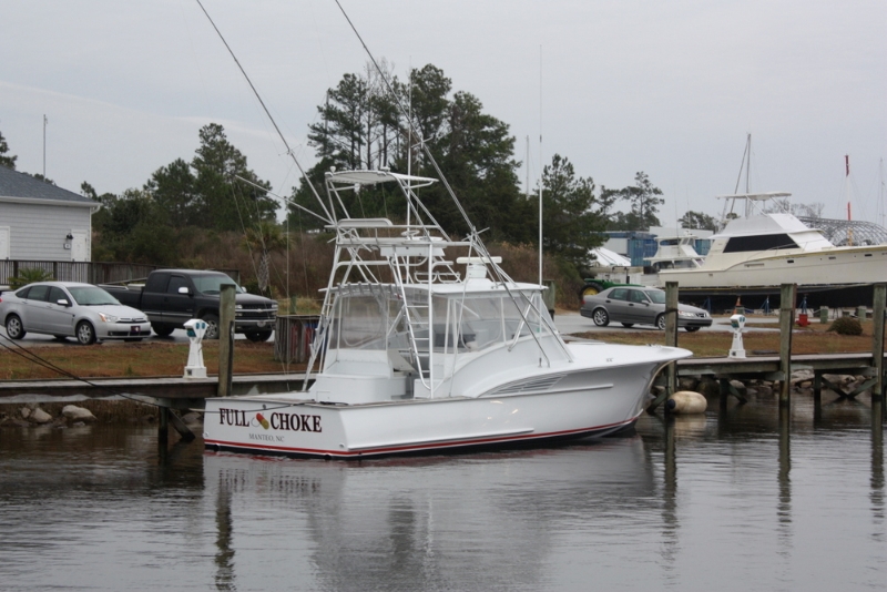 New Hull Paint for Jarrett Bay Express, Full Choke