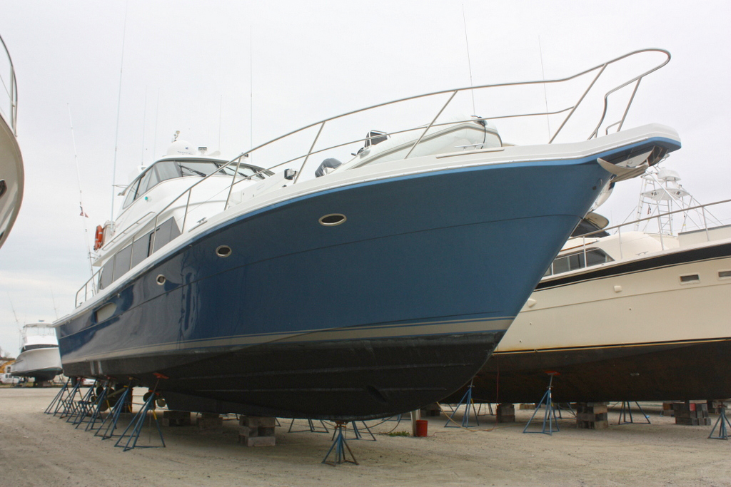 Paint Renishing on a 68′ Salthouse Sportfish