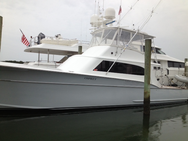 New Paint on this 59′ Taylor Harris from the Gudelsky Fleet