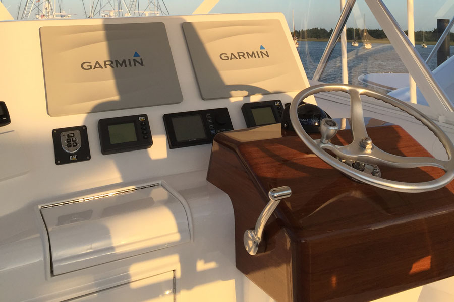 Garmin helm